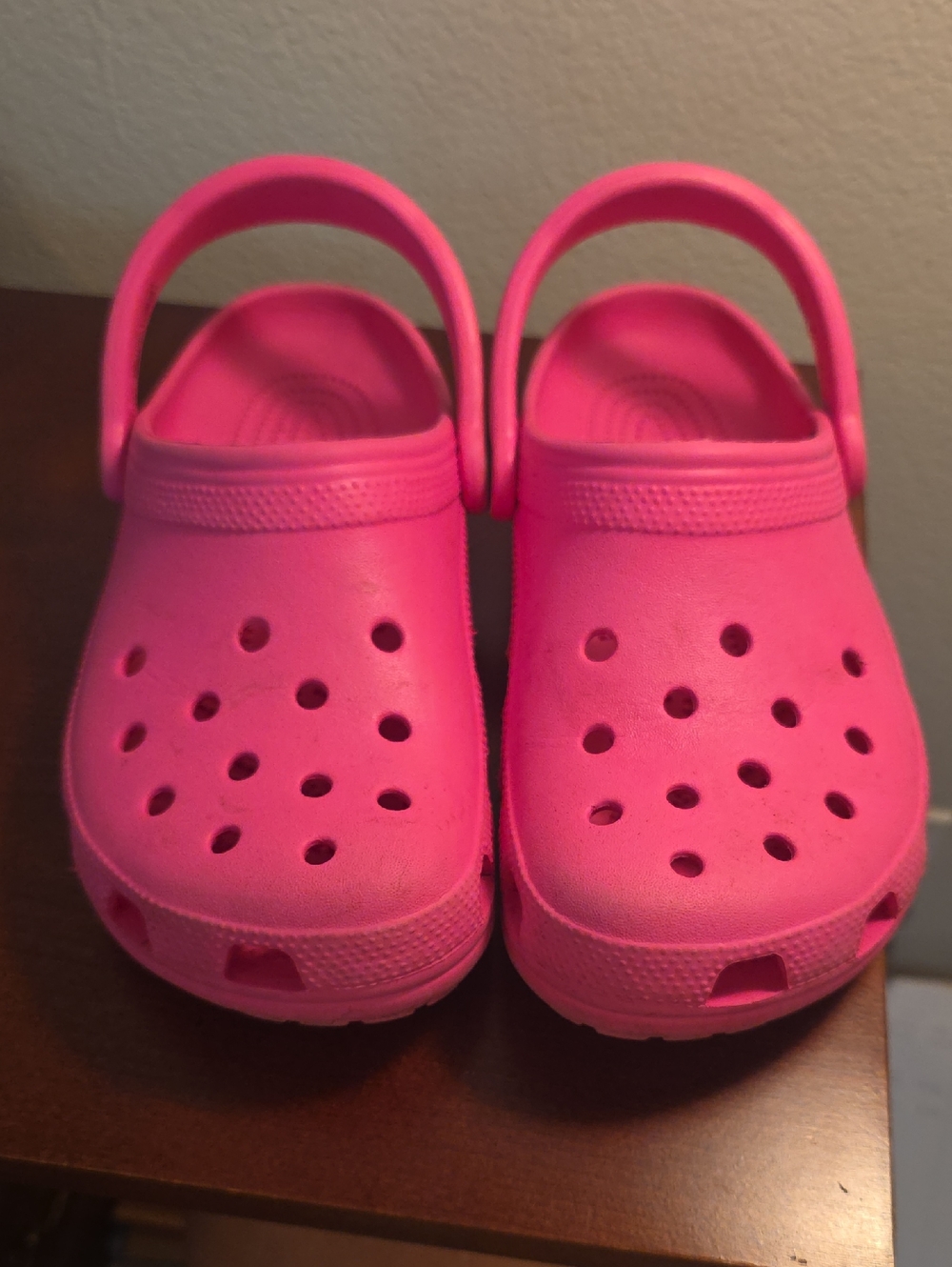 CROCS Kids Hot Pink Classic Clog Sandals